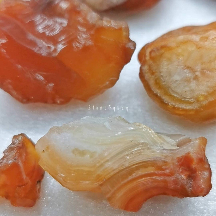 カーネリアンストーンセット｜天然で輝く宝石
