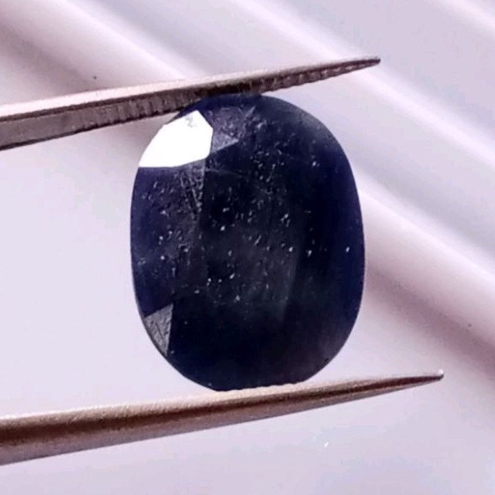 마다가스카르산 천연 비가열 블루 사파이어 (8.35ct)