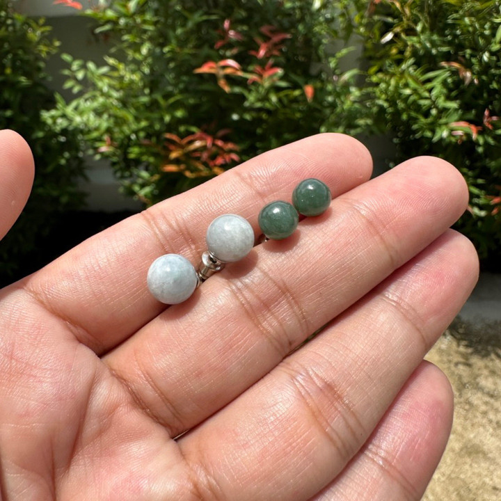 本物のビルマ産翡翠イヤリング - ブルーグレーとグリーンのソーダ翡翠