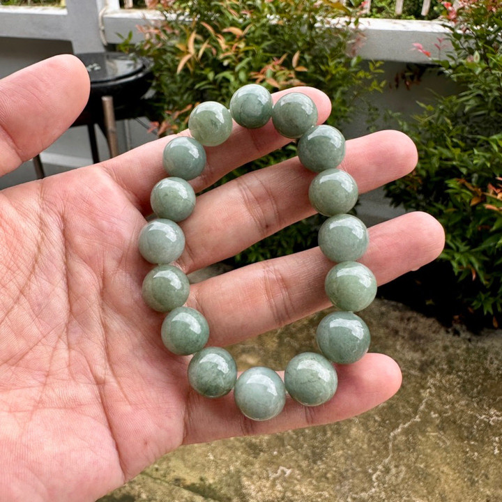 本物のビルマ産翡翠ブレスレット | 13mm グリーン翡翠バングル