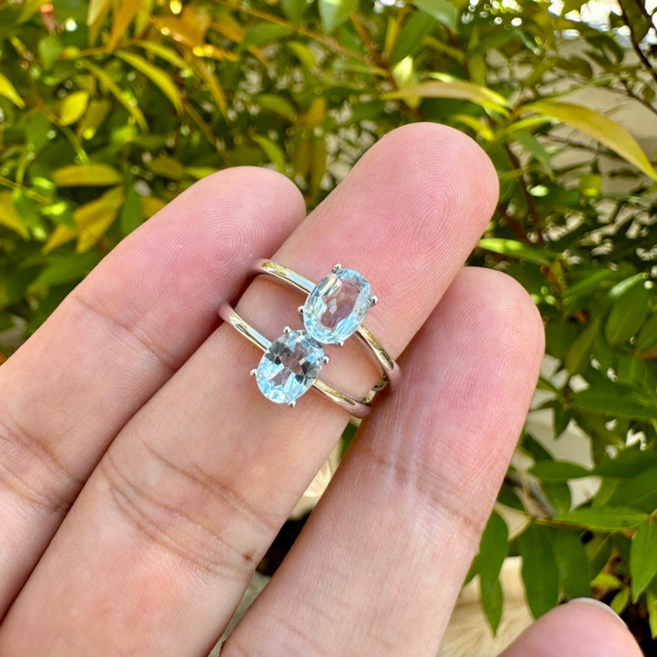 本物のトパーズ入りスターリングシルバーリング（5x7mm）変色防止加工済み