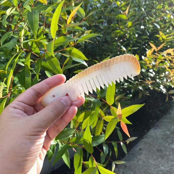 진짜 옥으로 만든 빗 | 머리카락과 조화를 위한 조각 옥