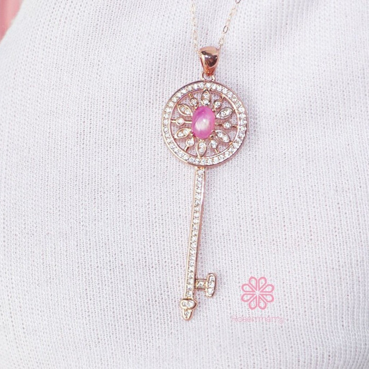 本物のルビーネックレス｜スターリングシルバーのペンダントとギフトボックス付き