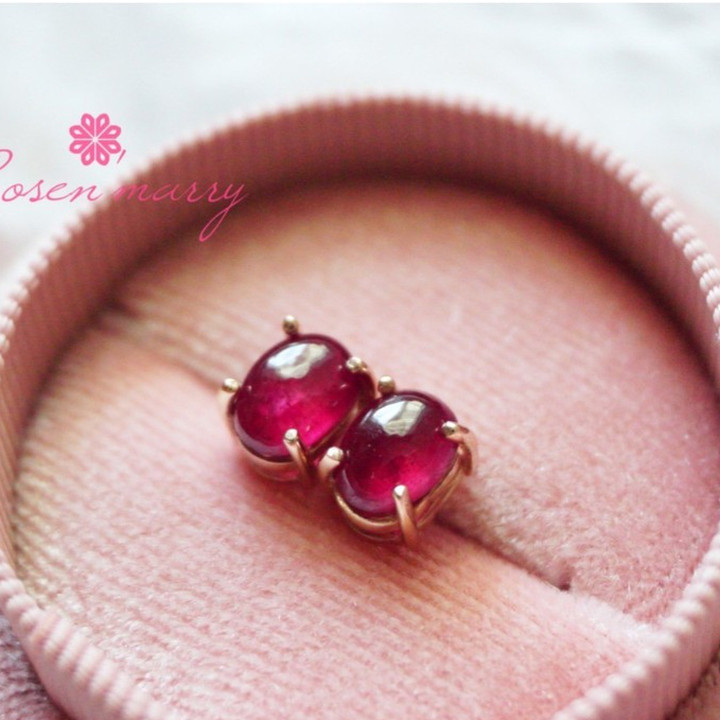 深紅のルビーイヤリング｜スターリングシルバーとピンクゴールドメッキ