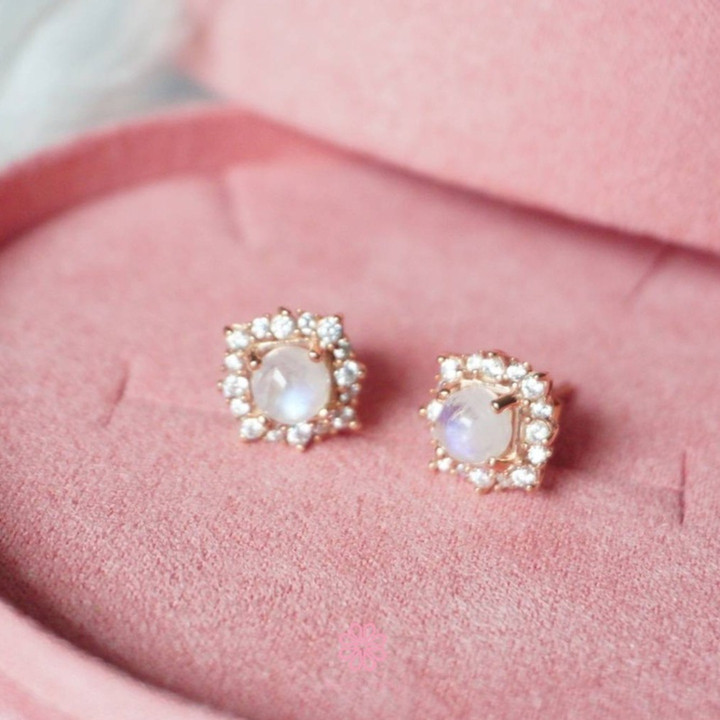 ムーンストーンイヤリング｜スターリングシルバーと虹色の輝き｜ローゼンマリー