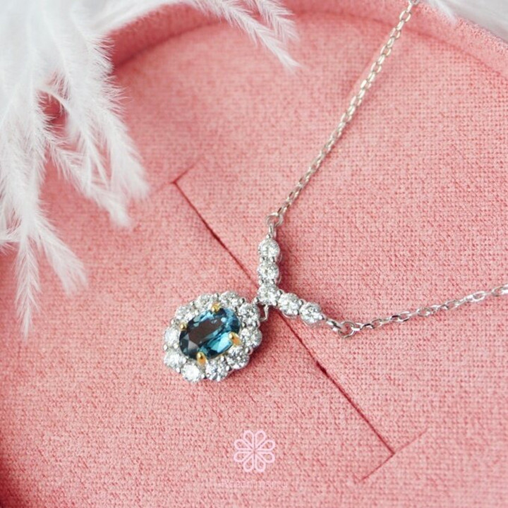 ロンドントパーズ スターリングシルバーネックレス - Rosen'marry ジェムストーンジュエリー