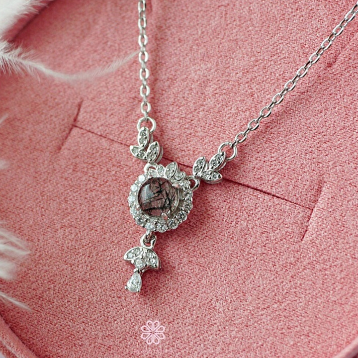 ブラックシルククォーツネックレス｜スターリングシルバー｜幸運の宝石