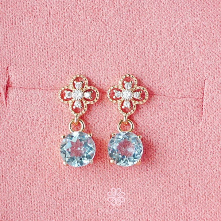本物のトパーズとスターリングシルバーのドロップピアス