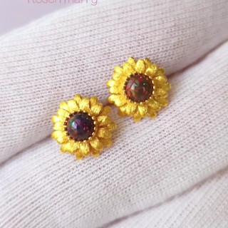 ブラックオパールフラワーイヤリング｜925スターリングシルバー、ゴールドメッキ