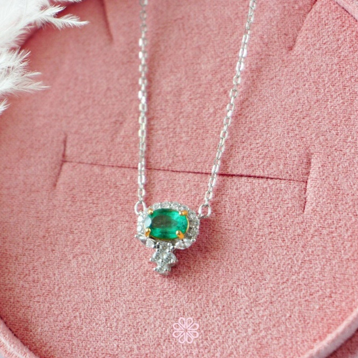 本物のエメラルドネックレス｜原石エメラルドとスターリングシルバー