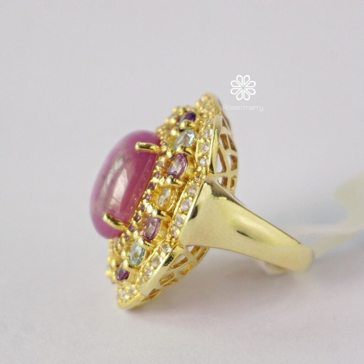 輝くルビーと宝石のリング（スターリングシルバーに金メッキ）