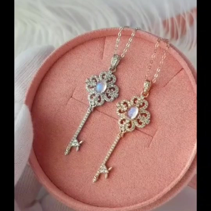 スカイブルームーンストーンネックレス｜925スターリングシルバー｜天然宝石