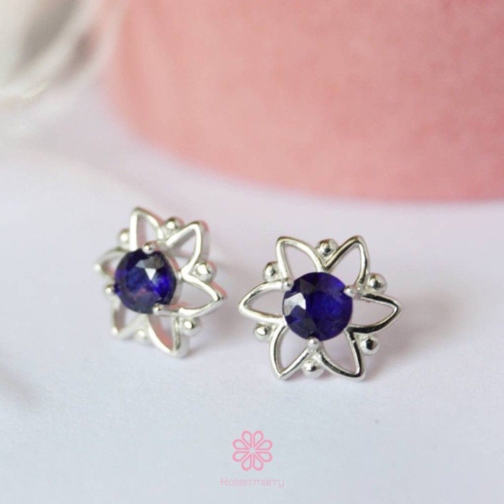 ブルーベルベットサファイアイヤリング | スターリングシルバー | Rosen'marry