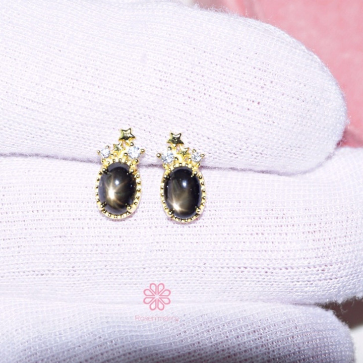 ブラックスタースターサファイアスタッドピアス｜スターリングシルバー＆ゴールドメッキ