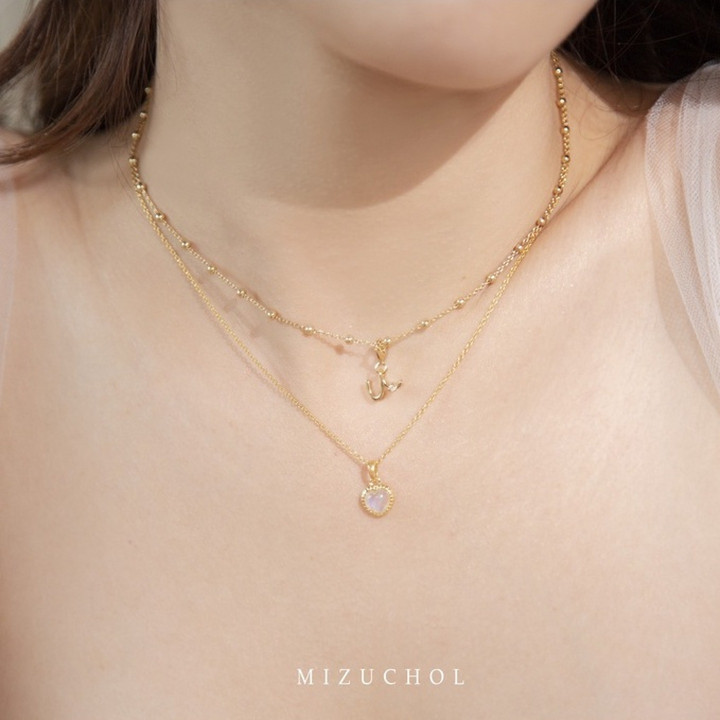 ホワイトトパーズ付きゴールドメッキスターリングシルバーチャプターペンダント