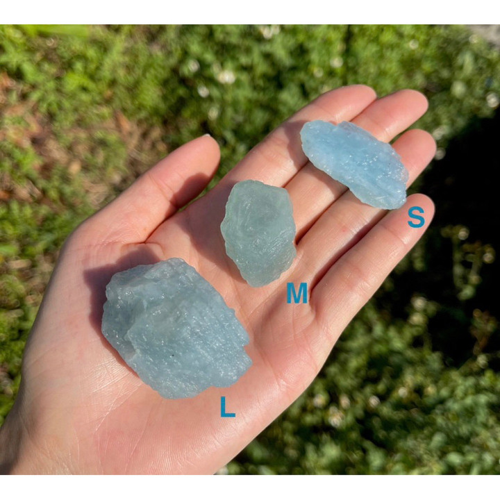 天然ブルーアクアマリン結晶｜原石とヒーリング効果のある標本