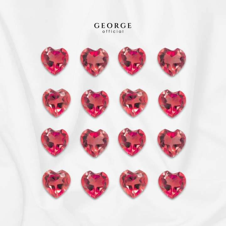 조지(George) 사의 하트컷 루비 원석 목걸이