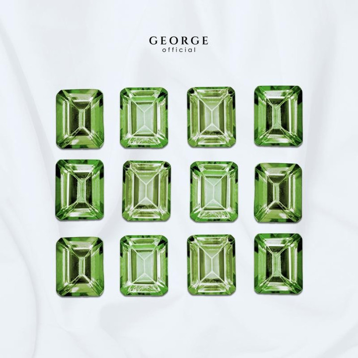 エメラルドカットのグリーンサファイアリング - GGGSE by George Jewelry