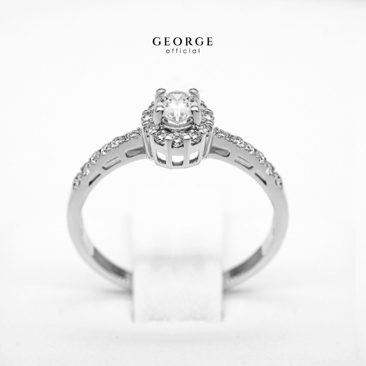 スターリングシルバー製ソリティアリング（キュービックジルコニア付き） - GEORGE Jewelry